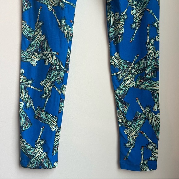 LuLaRoe American Flag & Statue of Liberty Legging Bundle - OS - Picture 5 of 15